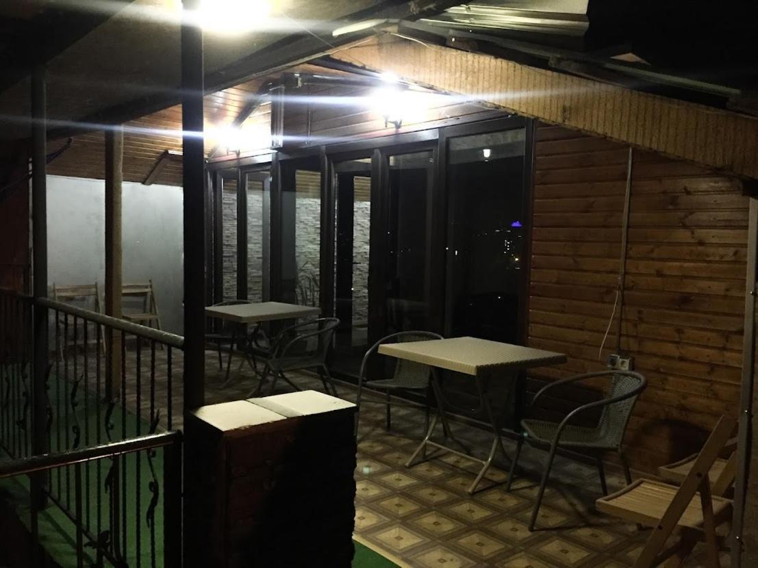 מלון The Sindh House - Indus Aroma Restaurant טביליסי מראה חיצוני תמונה
